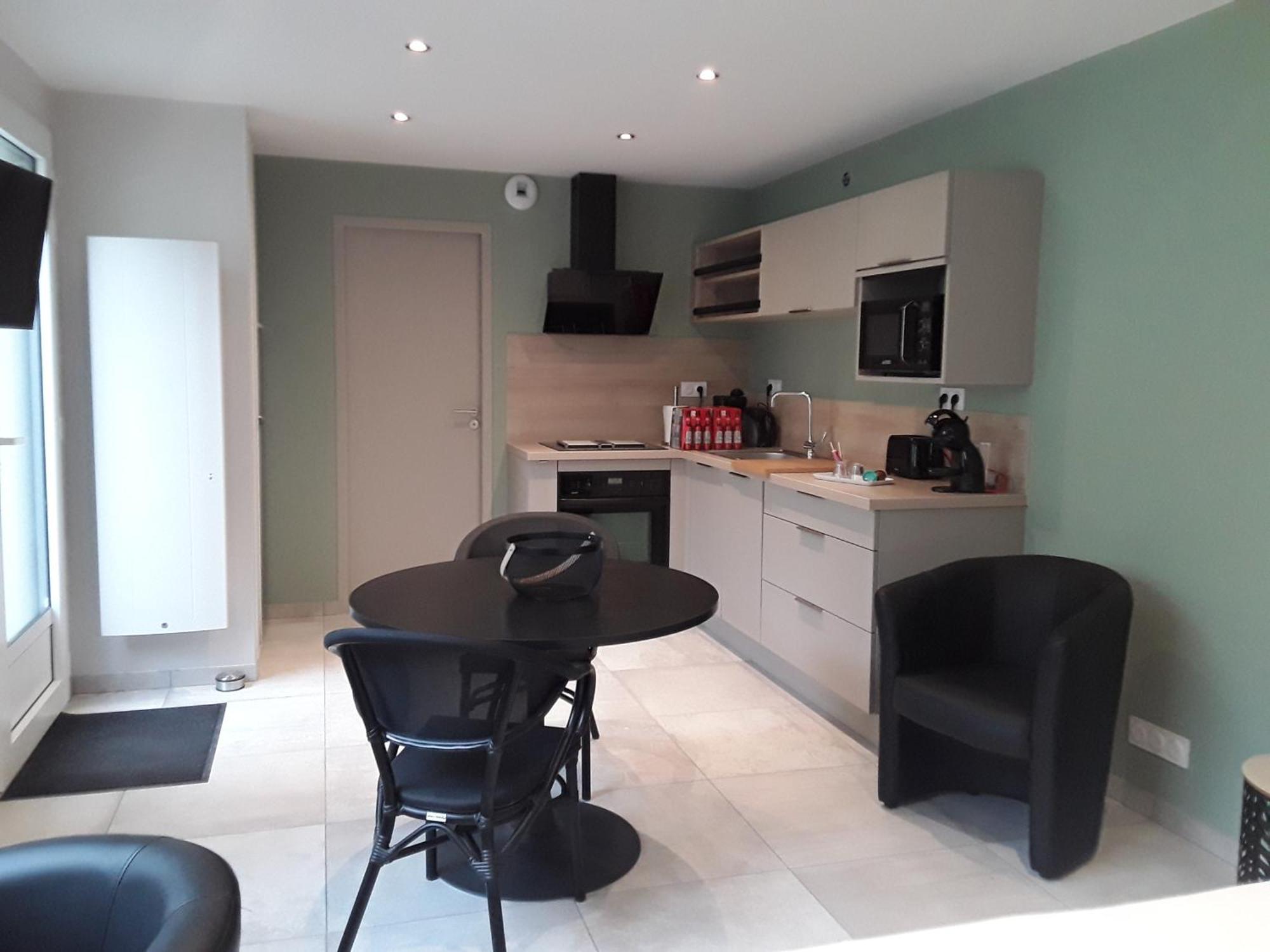Studio Des Pres Fougeres Exterior photo
