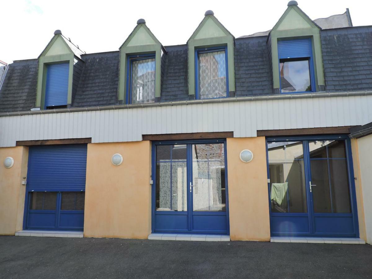 Studio Des Pres Fougeres Exterior photo